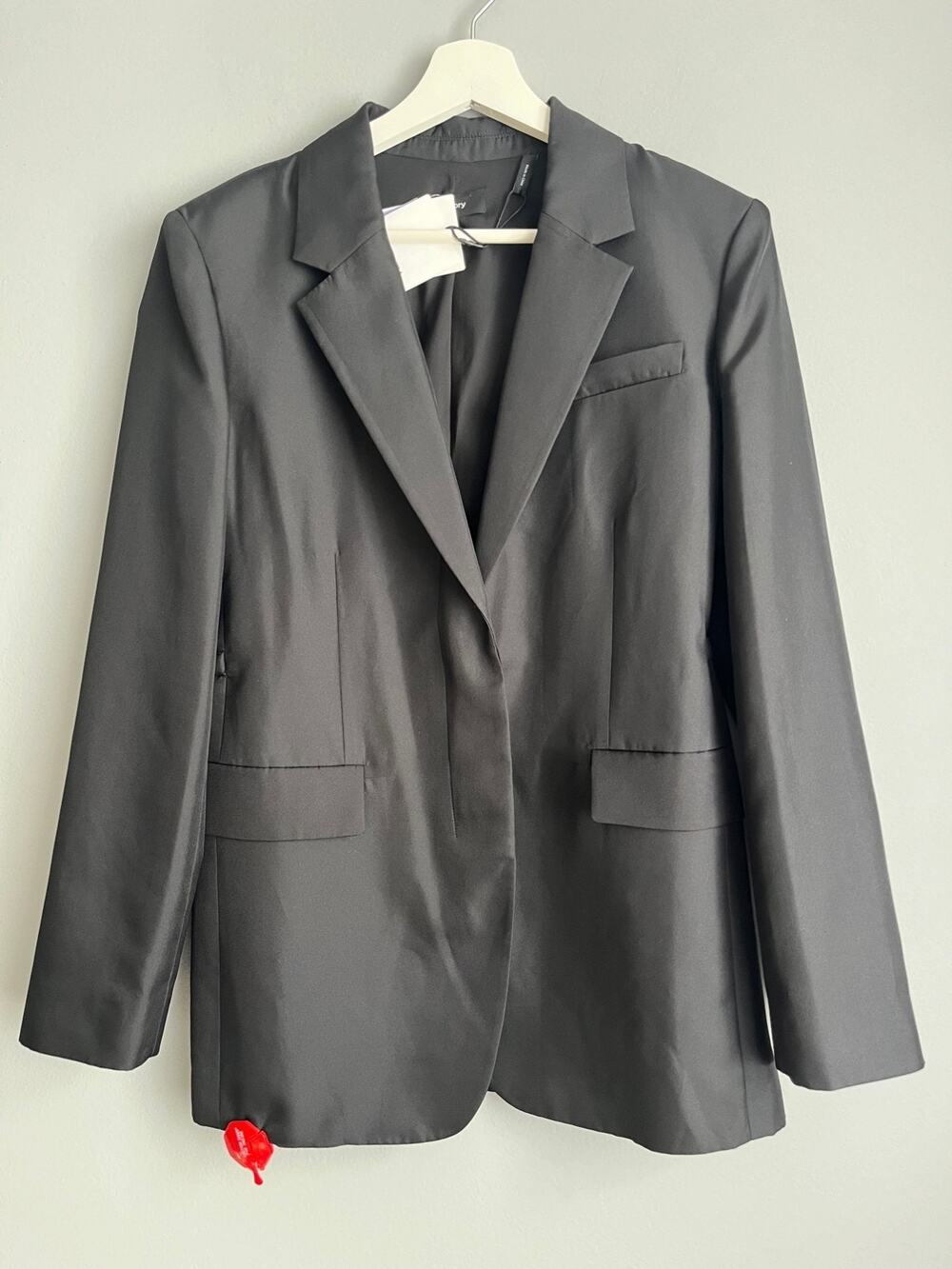 Theory NWT Relaxed Silk Cinch Blazer 0 Black 100% Silk Twill $495 Quiet Luxury
